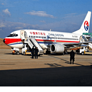 通化三源浦空运公司航空快运业稳步发展的原因是什么？